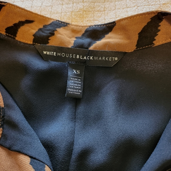 WHBM animal tiger print blouse sheer ruched puff sleeves - Picture 10 of 10